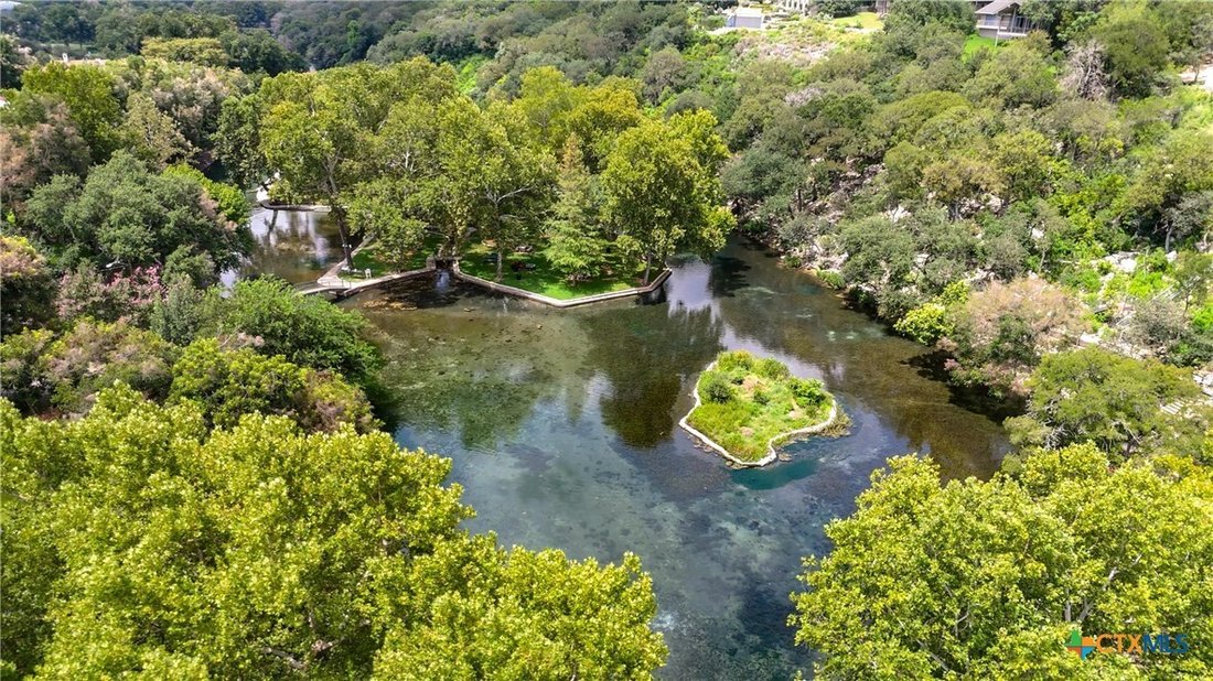 House in New Braunfels, Texas, United States 2 - 18706385