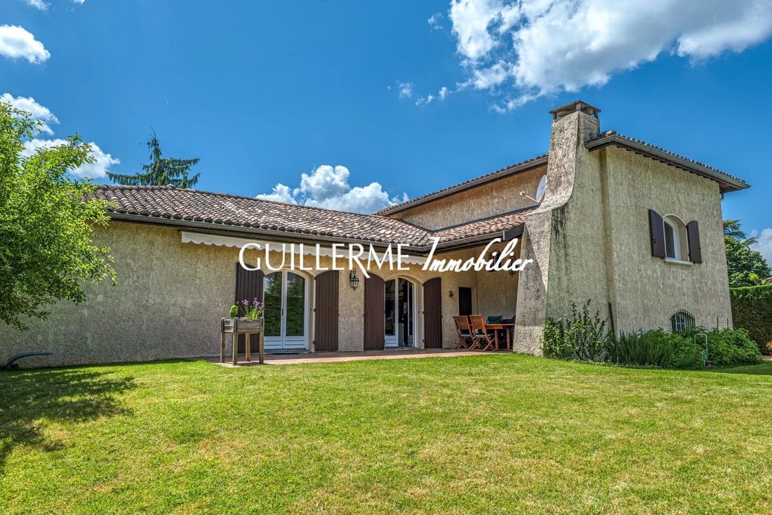 House in Dardilly, Auvergne-Rhône-Alpes, France 1 - 18710631
