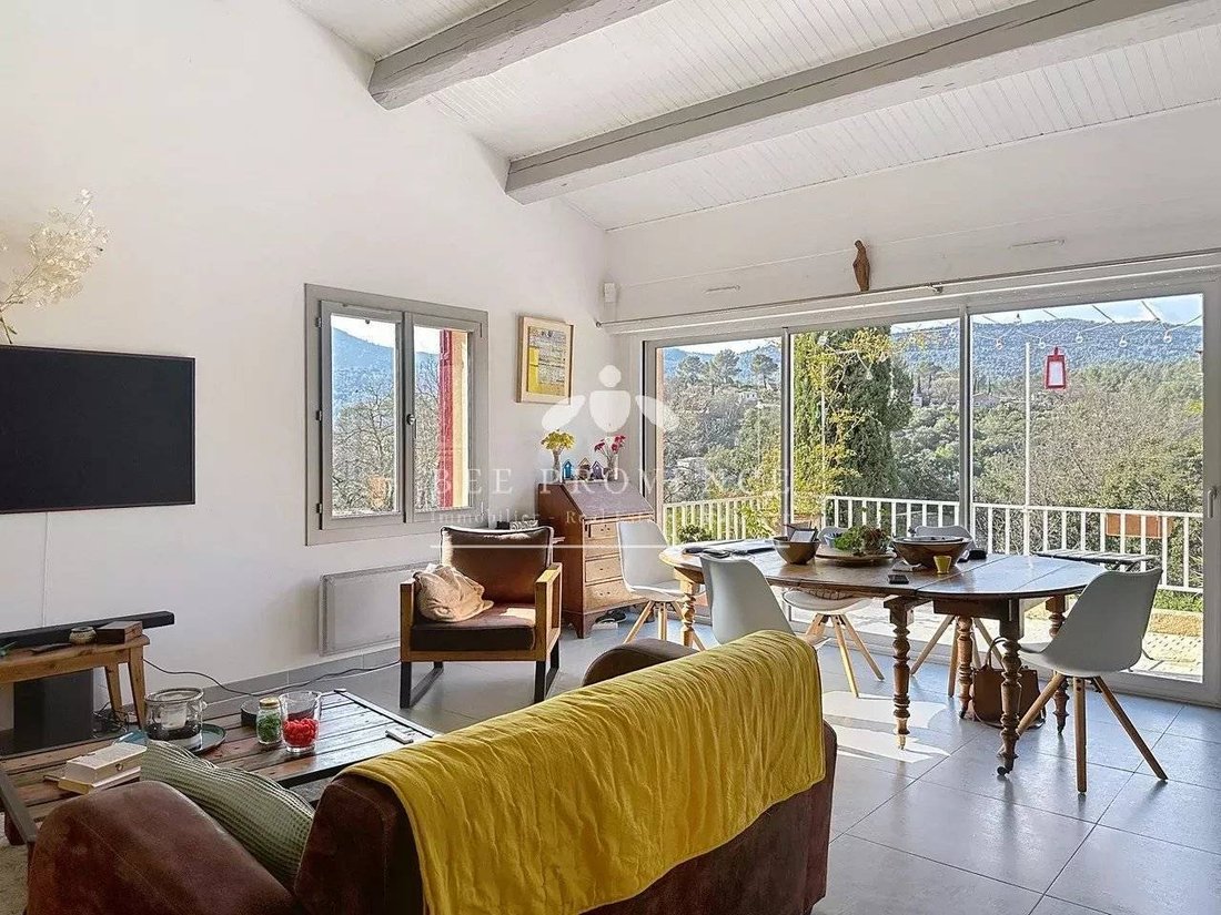 Villa a Solliès-Toucas, Provenza-Alpi-Costa Azzurra, Francia 2 - 17625867