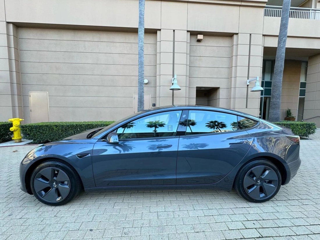 Sedan in Riverside, CA, United States 5 - 18710478