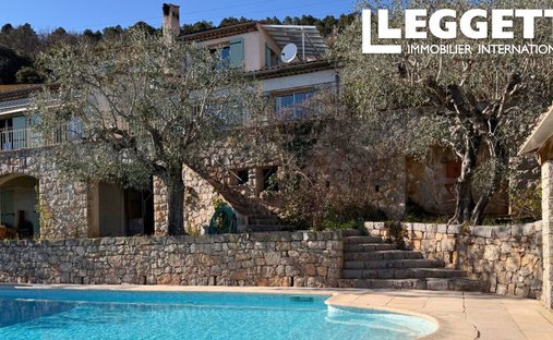 Villa in Spéracèdes, Provence-Alpes-Côte d'Azur, Frankreich 1