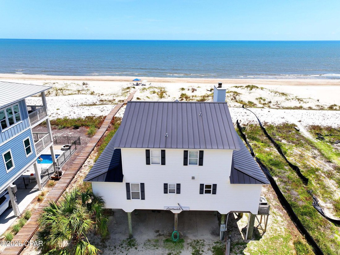 House in Port St. Joe, Florida, United States 1 - 18703231