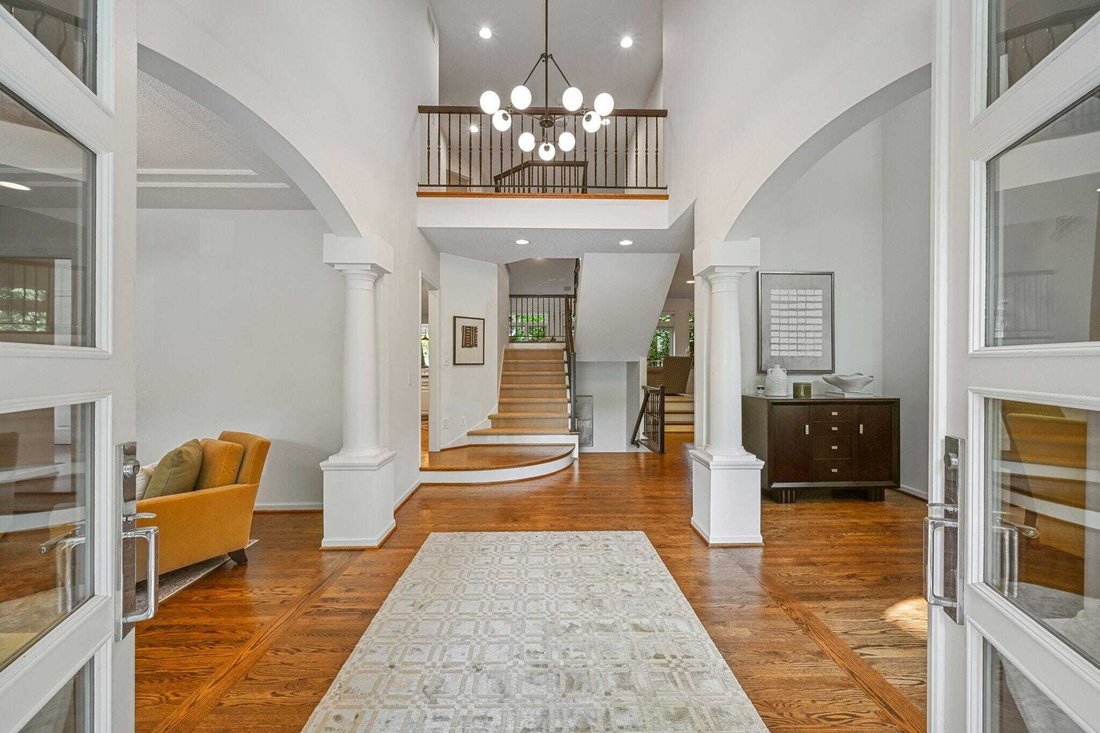 House in Minneapolis, Minnesota, United States 2 - 18712669