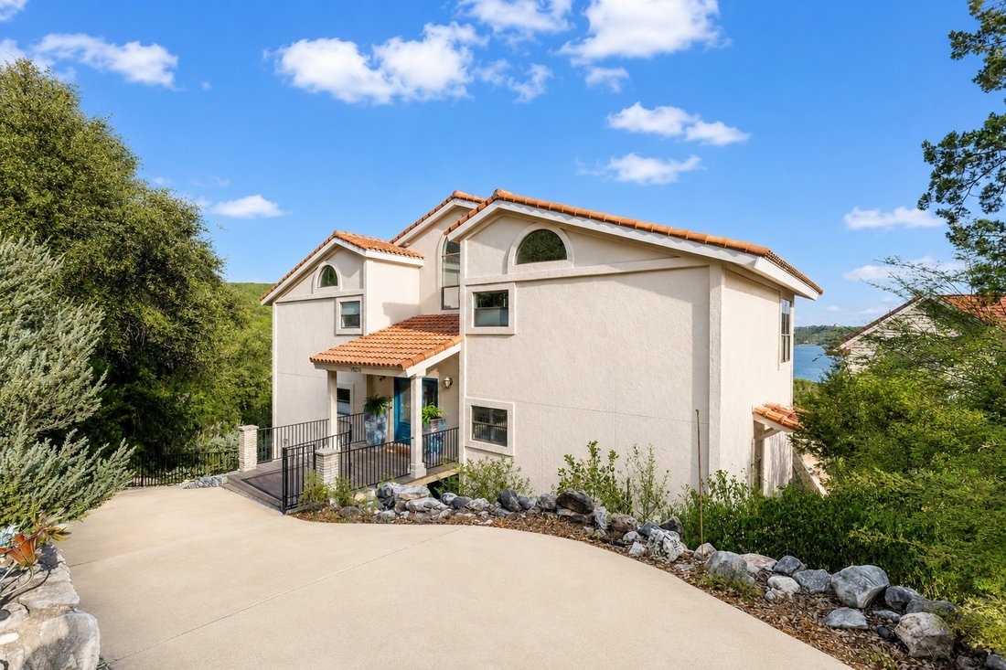 House in Austin, Texas, United States 4 - 18703848