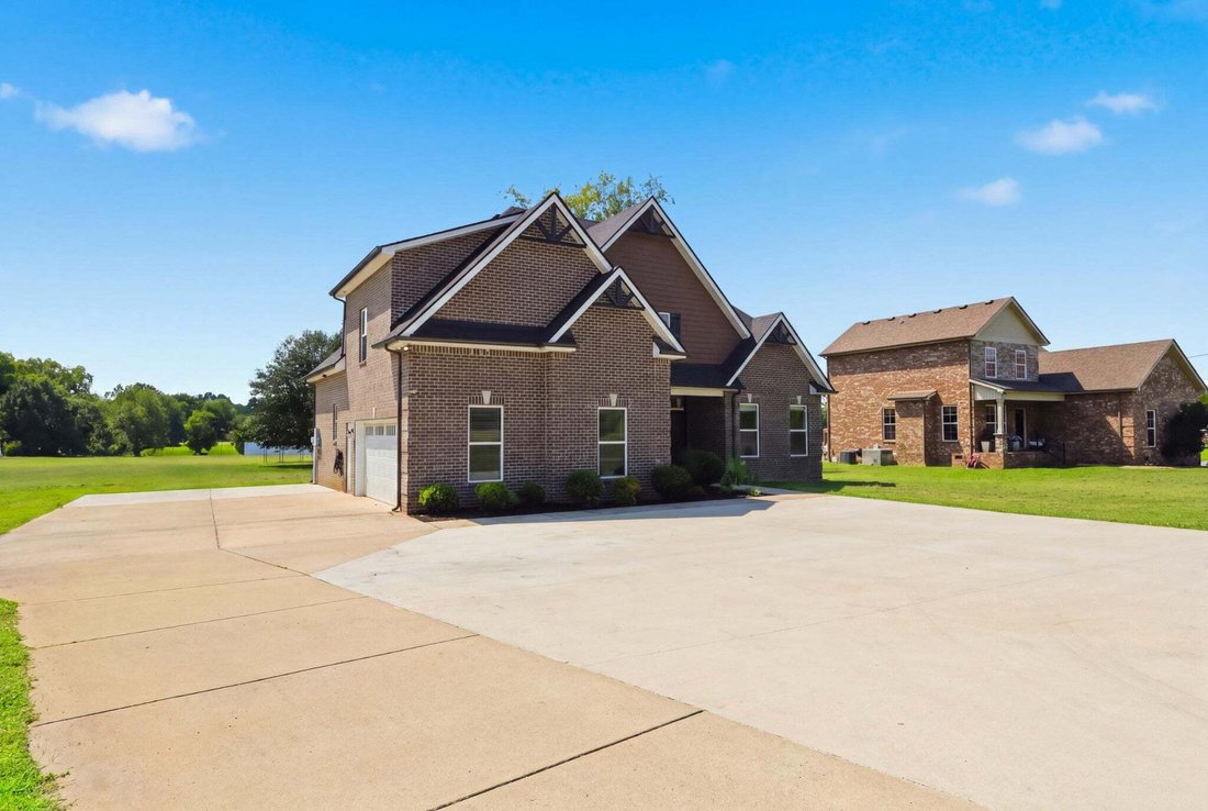 House in Murfreesboro, Tennessee, United States 3 - 18710044