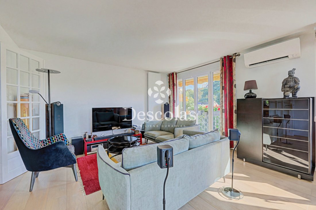 Apartment in Forêt, Saint-Germain-en-Laye, France 3 - 18704399