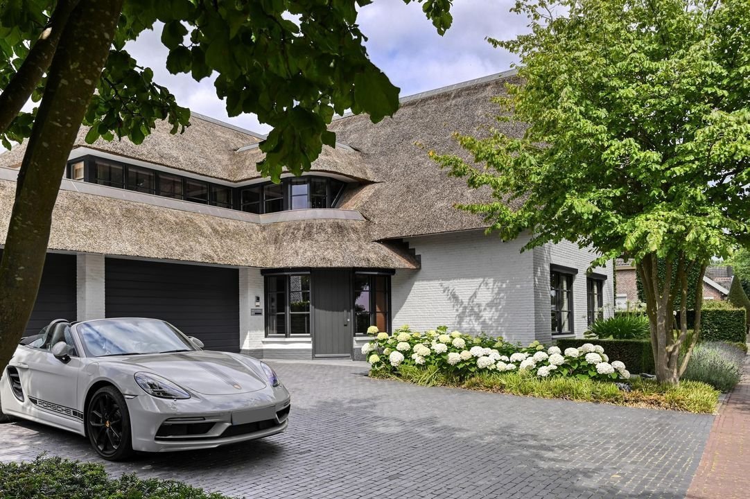 Villa in Kaatsheuvel, North Brabant, Netherlands 3 - 18709393