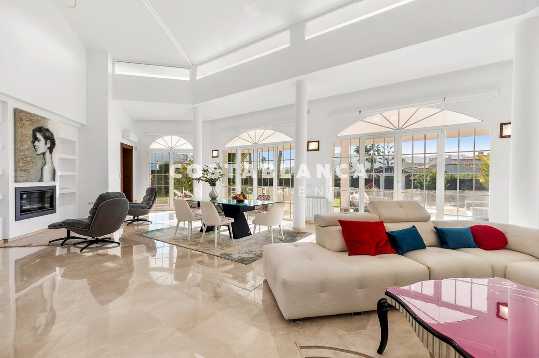 Villa en Alfaz del Pi, Comunidad Valenciana, España 3 - 17948865