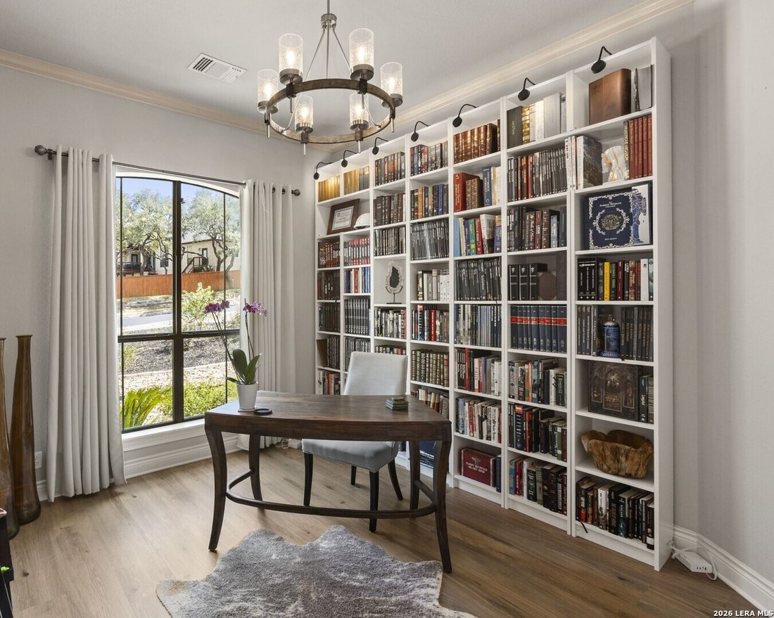 House in Helotes, Texas, United States 5 - 18708818