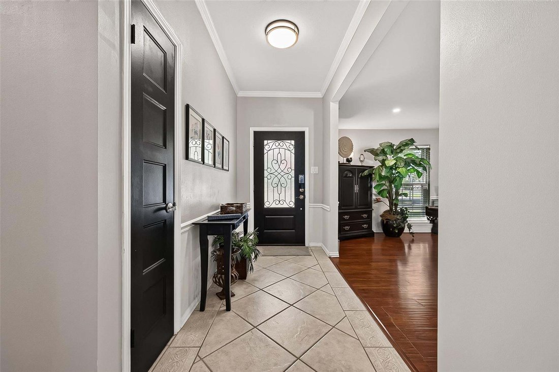 House in Houston, Texas, United States 3 - 18706596