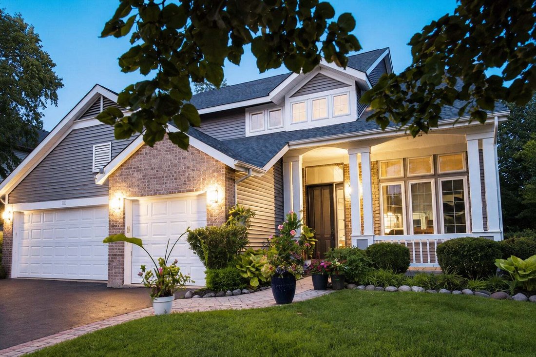 House in Lindenhurst, Illinois, United States 2 - 18708868