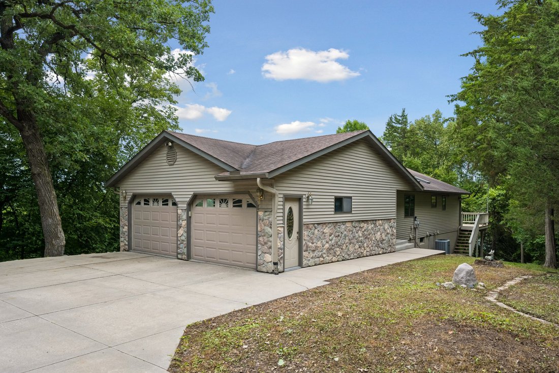 House in South Haven, Minnesota, United States 2 - 18704836
