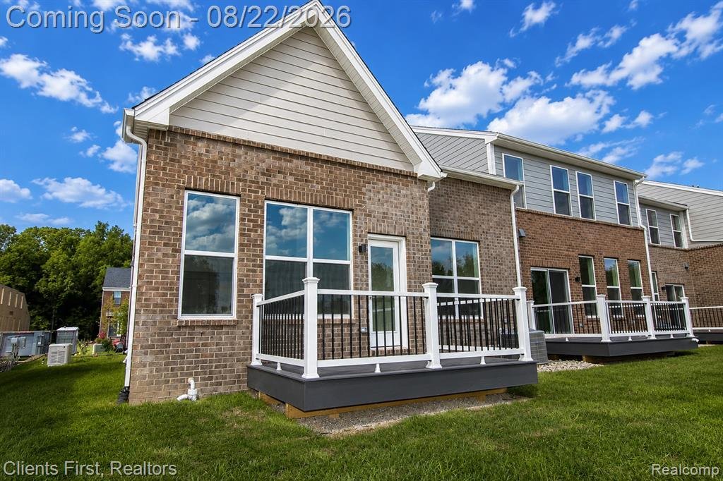 Townhouse in Township of Northville, Michigan, United States 3 - 18708509
