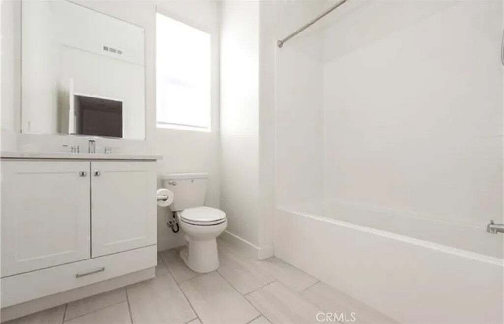 Townhouse in Irvine, California, United States 5 - 18703227