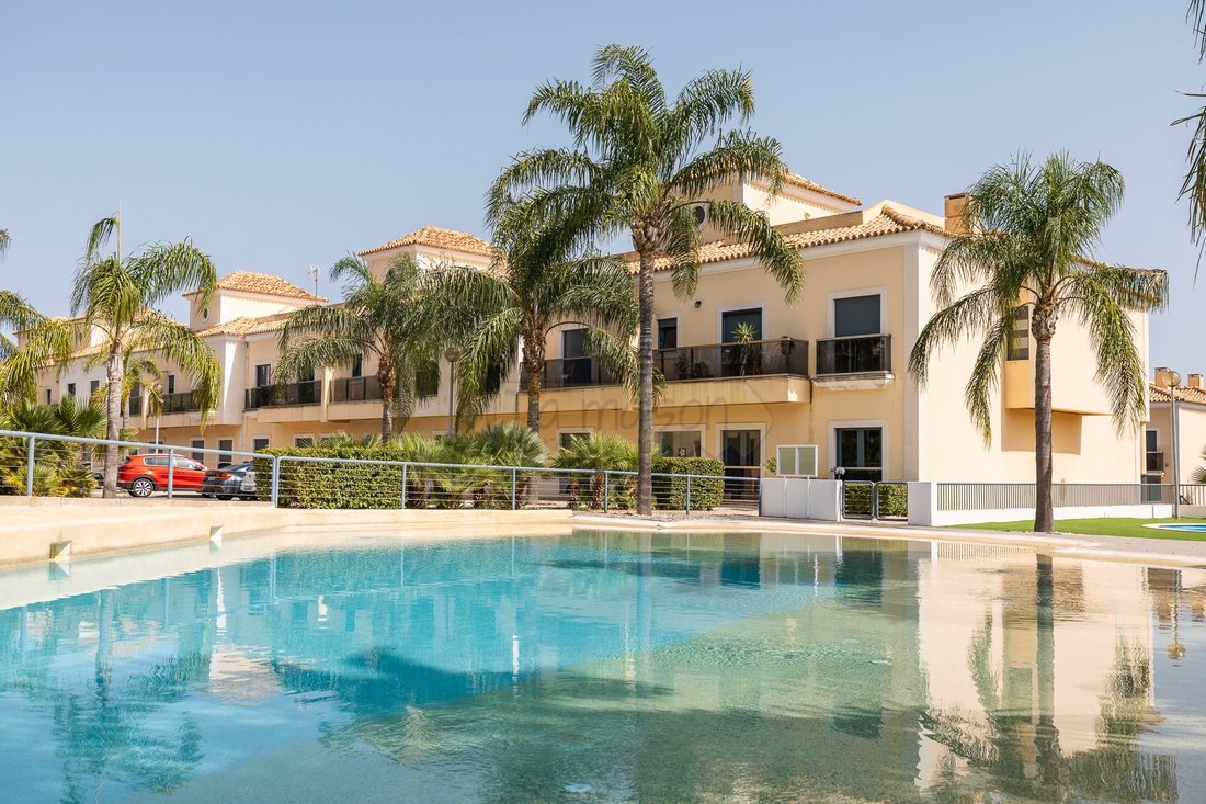Apartamento en Santa Bárbara de Nexe, Algarve, Portugal 1 - 18707340