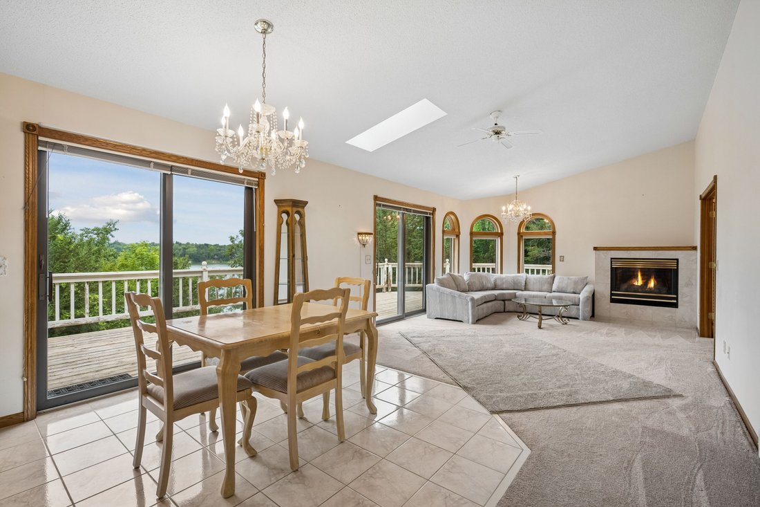 House in South Haven, Minnesota, United States 5 - 18704836