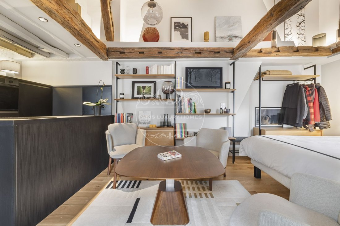 Apartment in Saint Gervais, Paris 4e Arrondissement, Paris 4 - 18709103
