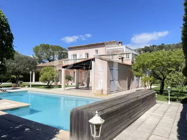 Villa in Villefranche-sur-Mer, Provence-Alpes-Côte d'Azur, France 3 - 15622533