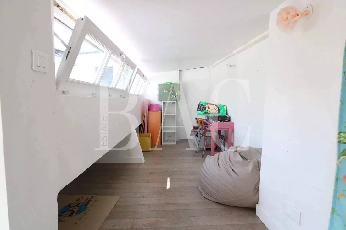 Apartment in Léon-Blum Folie-Regnault, Paris 11e Arrondissement, Paris 5 - 15622550
