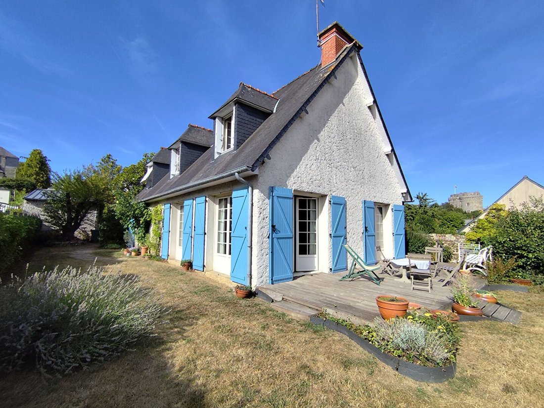 House in Dinan, Brittany, France 1 - 18704104