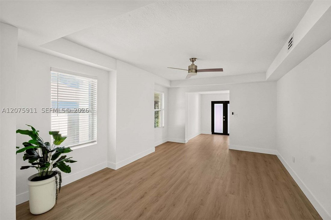 House in Miami, Florida, United States 4 - 18710152