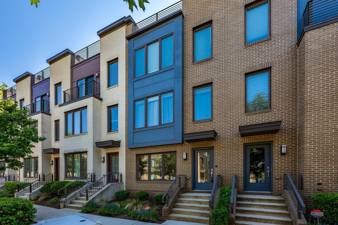 Townhouse in Bethesda, Maryland, United States 1 - 18708934