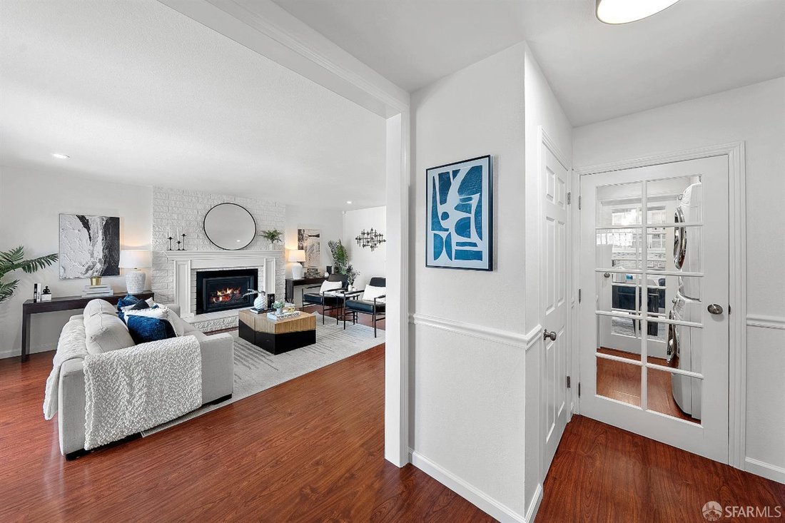 House in San Mateo, California, United States 4 - 18705052