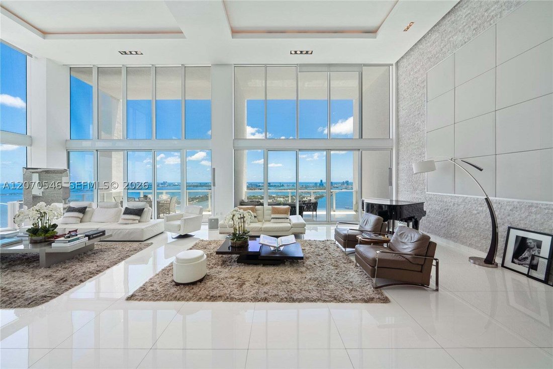 Condo in Miami, Florida, United States 3 - 18703127