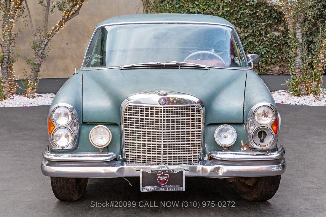 Mercedes-Benz 280SE in Los Angeles, CA 2 - 18710401