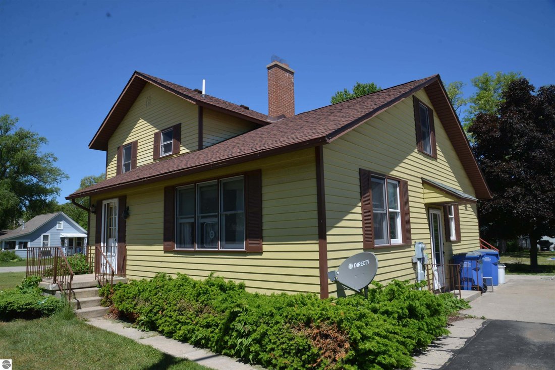Casa en Elk Rapids, Míchigan, Estados Unidos 1 - 18705159