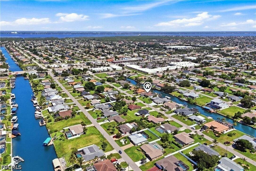 House in Cape Coral, Florida, United States 5 - 18708463