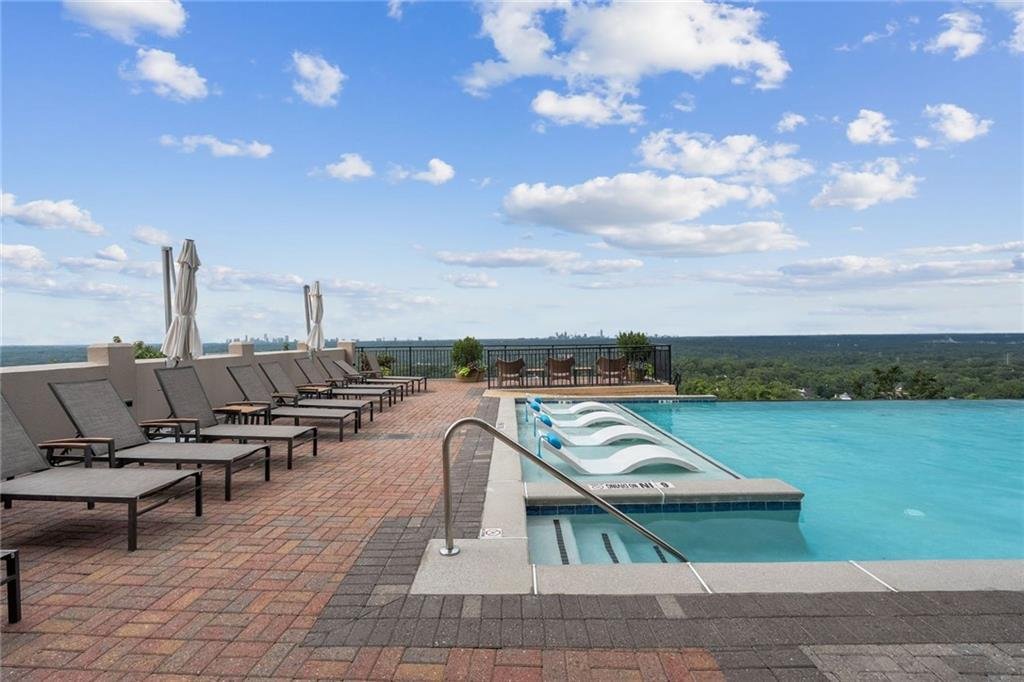 Condo in Atlanta, Georgia, United States 5 - 18706140