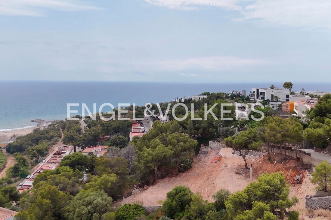 Sitges, Catalonia, Spain 1 - 18707014
