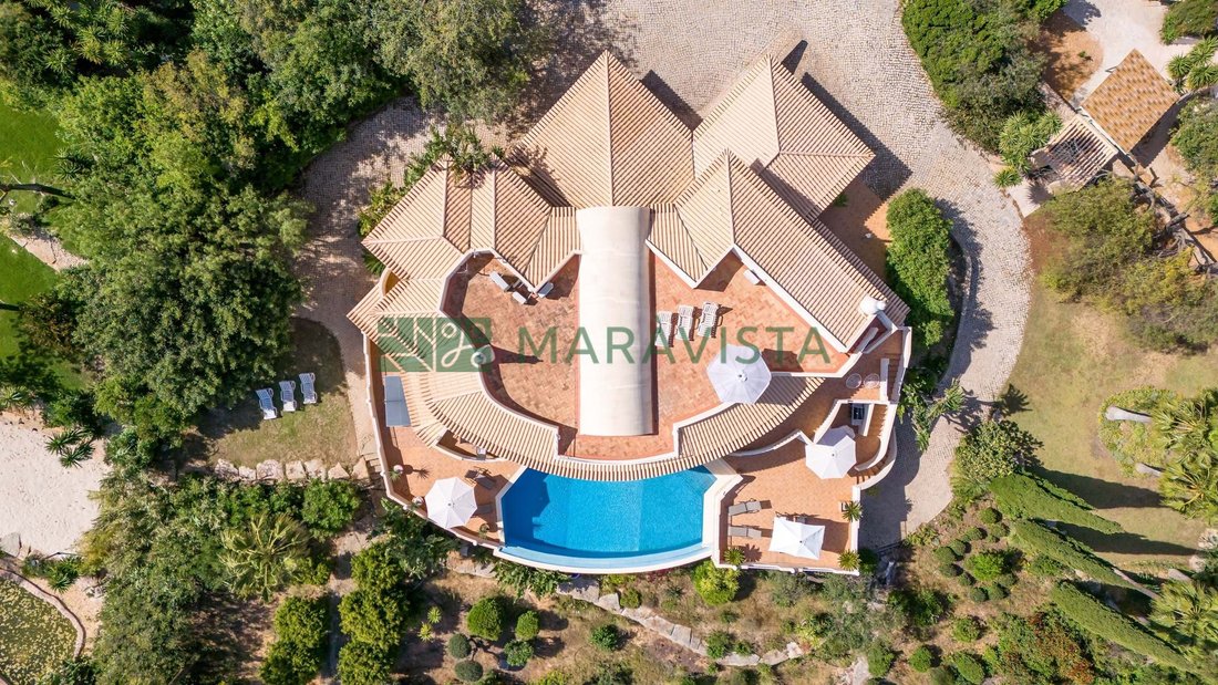 Villa in Loule (Sao Clemente), Algarve, Portugal 3 - 18704708