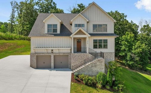House in Harrison, Tennessee, United States 1
