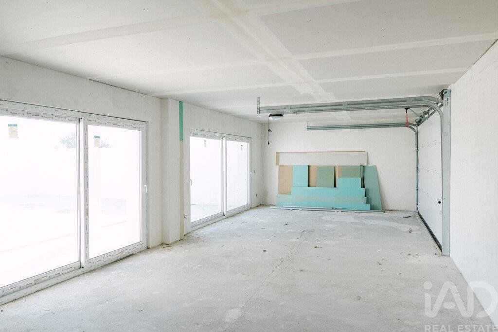 Townhouse en Atouguia da Baleia, Distrito de Leiria, Portugal 5 - 17778124