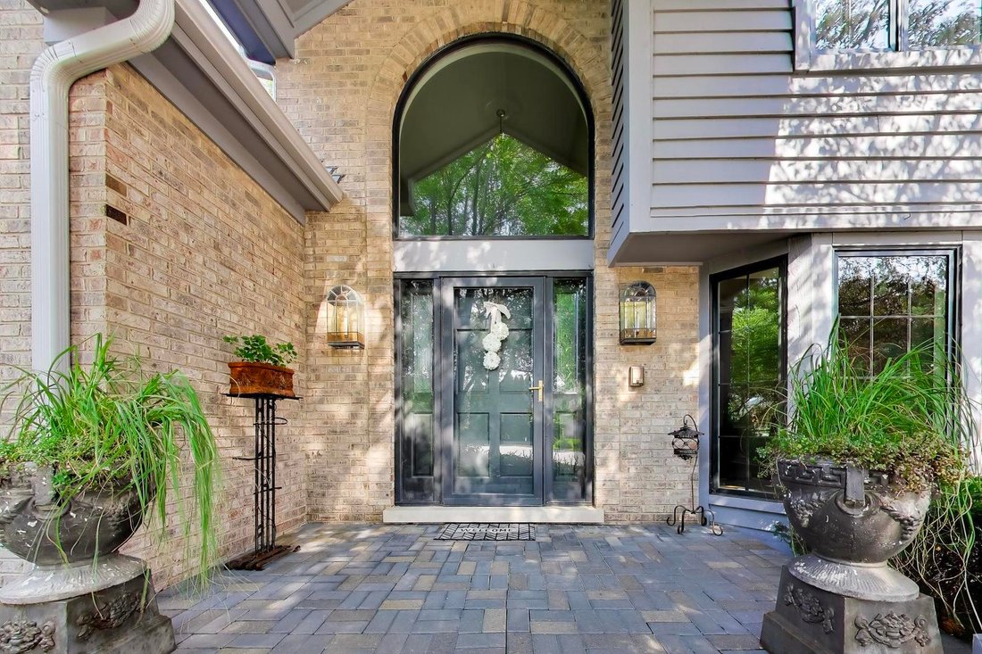 House in Arlington Heights, Illinois, United States 3 - 18709349