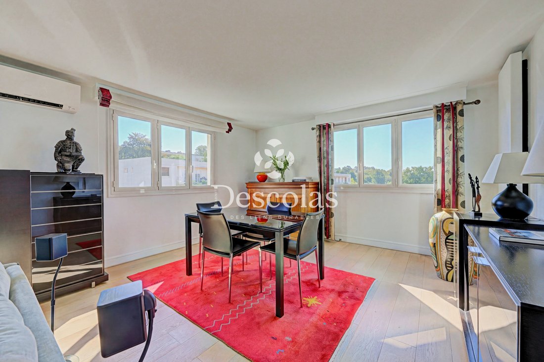 Apartment in Forêt, Saint-Germain-en-Laye, France 5 - 18704399