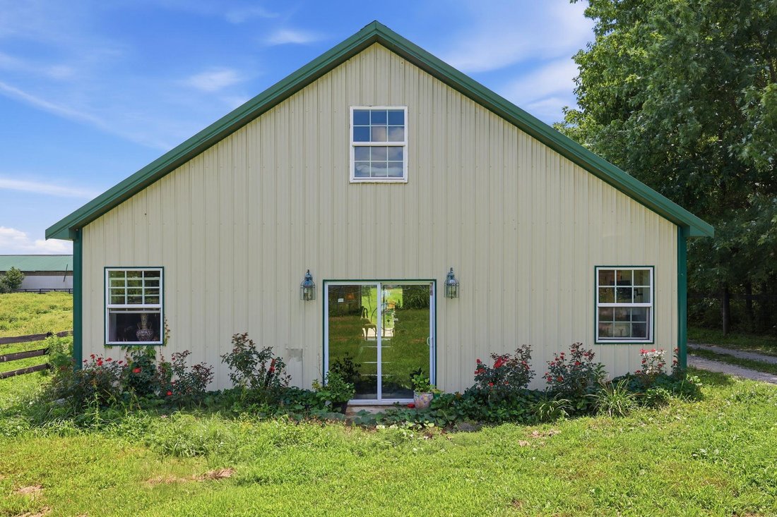 House in Versailles, Kentucky, United States 3 - 18711116