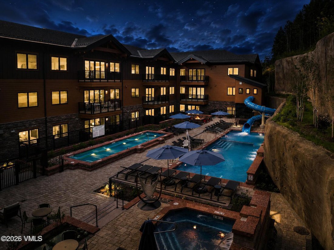 Condo in Avon, Colorado, United States 1 - 18705744