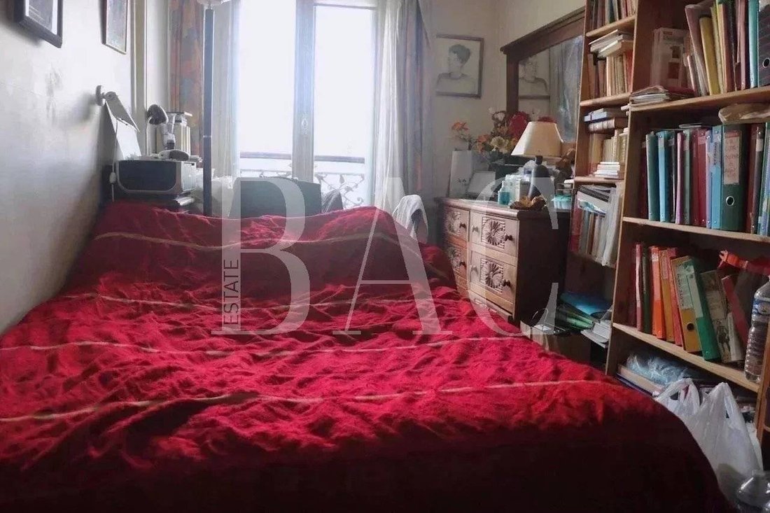 Apartment in Grange Aux Belles-Terrage, Paris 10e Arrondissement, Paris 5 - 15622574