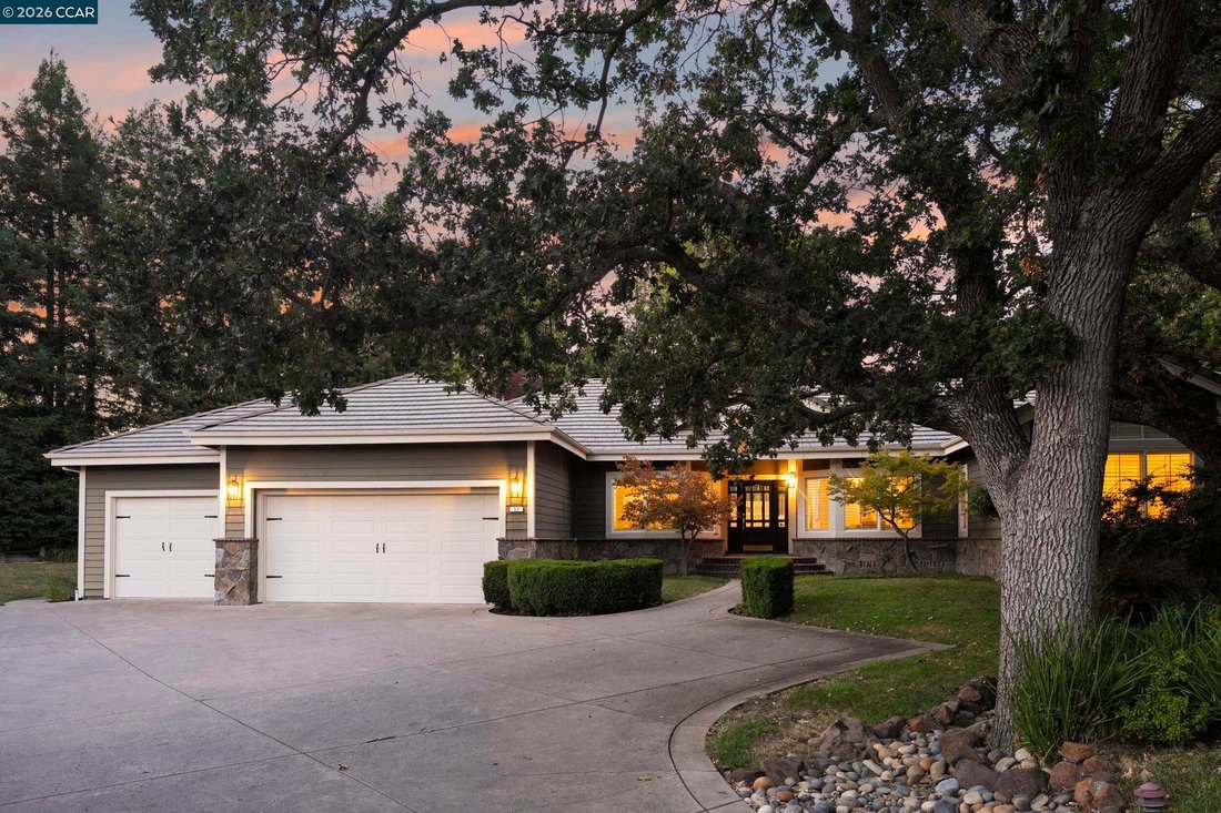 House in Walnut Creek, California, United States 1 - 18705632