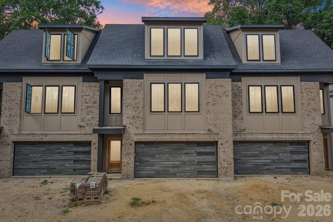 Townhouse in Charlotte, North Carolina, United States 3 - 18713966