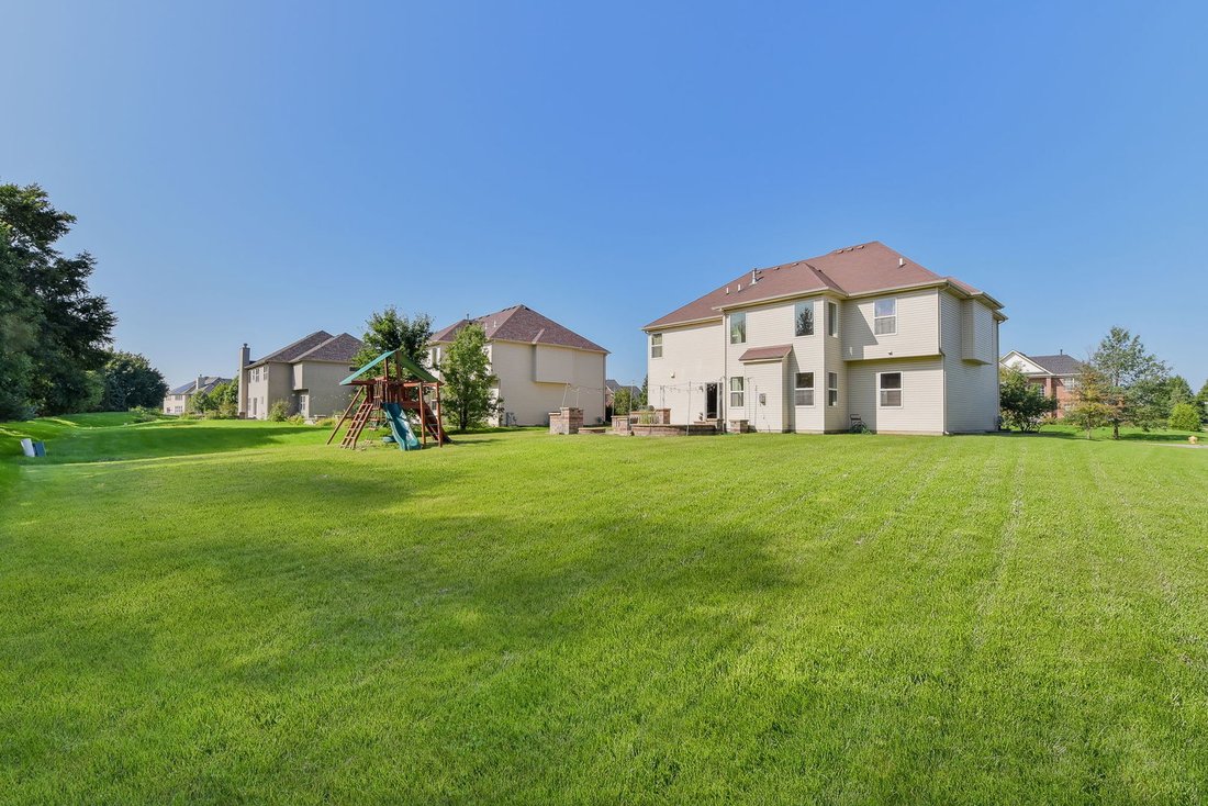 House in Bolingbrook, Illinois, United States 4 - 18713408