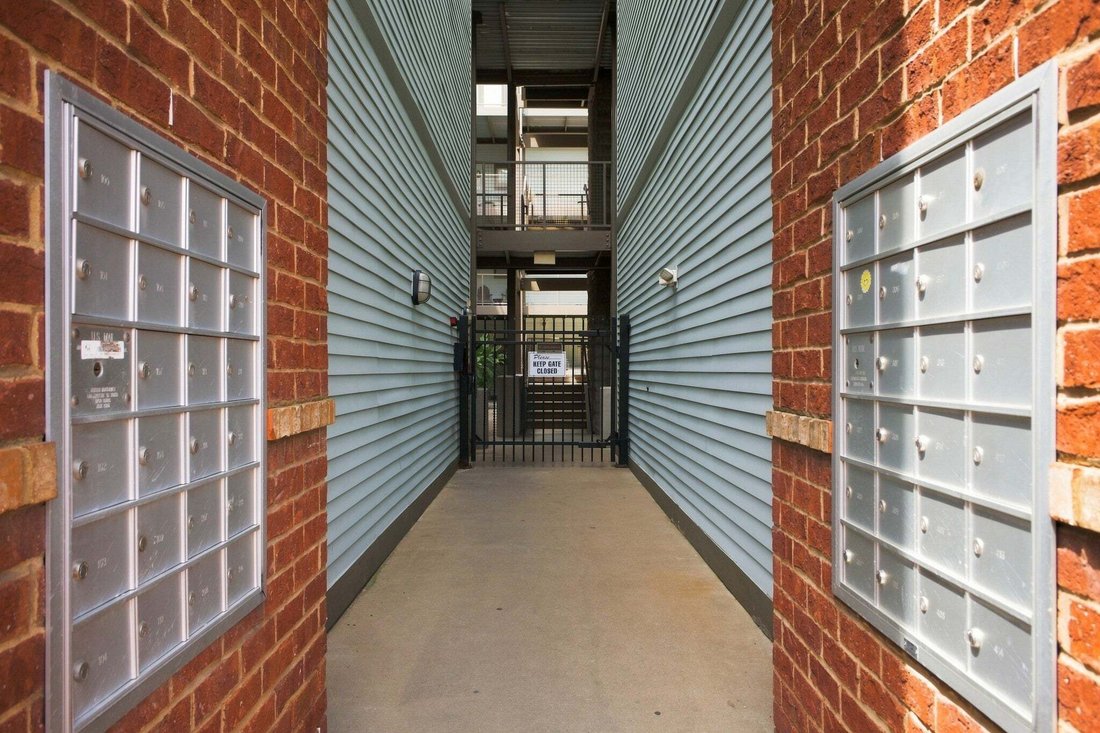 Condo in Nashville, Tennessee, United States 3 - 18708677