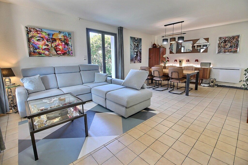 Villa in Sciez, Auvergne-Rhône-Alpes, France 2 - 18707389
