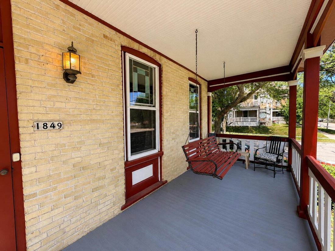 House in Milwaukee, Wisconsin, United States 2 - 18703374