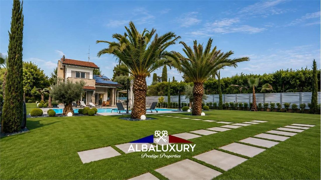 Villa in Punta Grò - Chiodi - Rovizza, Sirmione, Lombardy 1 - 15347064