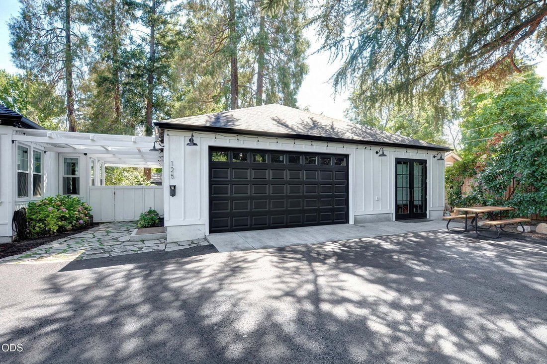Haus in Medford, Oregon, Vereinigte Staaten 3 - 18702775