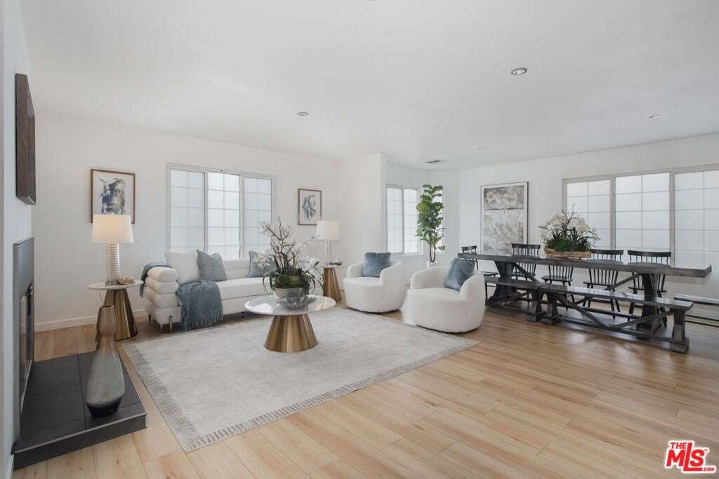 House in Los Angeles, California, United States 4 - 18708547